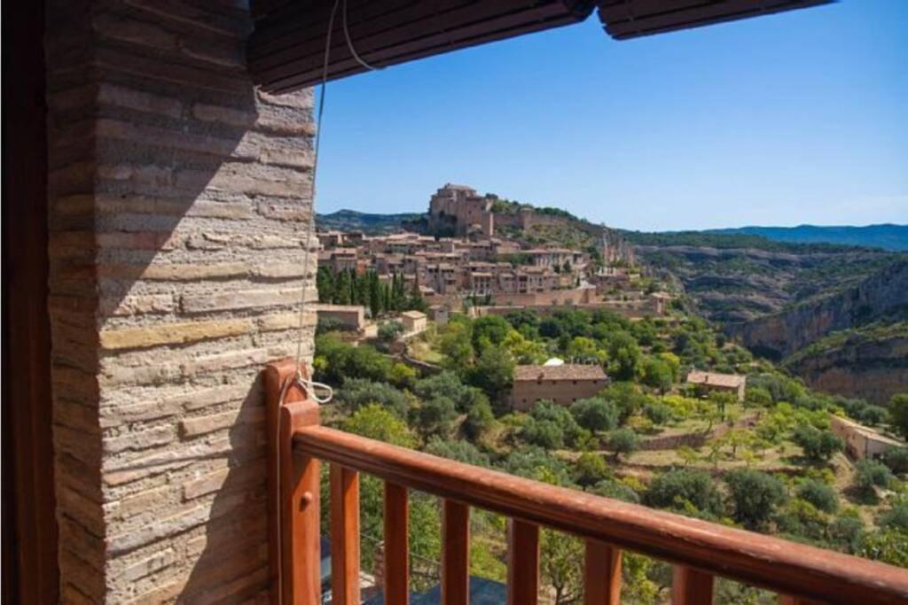Appartement Apartamento San Hipolito à Alquézar Extérieur photo